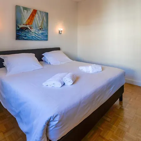Furnished For 4 People In The Center